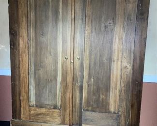 Stunning Antique Wardrobe! You have to see this fabulous piece in person!!
