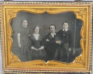 Several 1/2 plate dag's & other photos