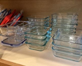 Snapware and Pyrex Covered Glass Storage Containers