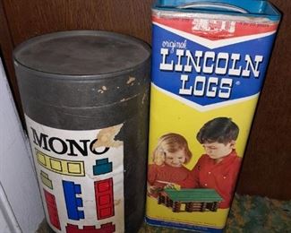 Vintage Lincoln Logs