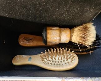Vintage shaving brush 