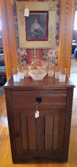 cabinet, MCM West Virginia Glass Blendo Pitcher/6 glasses, framed art