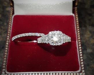 Ladies diamond and 14k white gold ring and wedding band