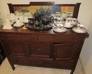 Tiger oak mirrored server