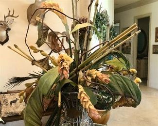 Large tropical arrangement from Noel