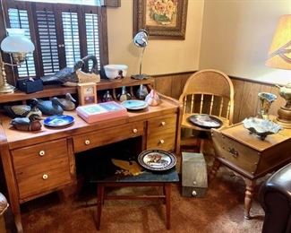 Vintage wood swivel desk chair, duck and goose decoys