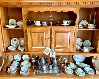 Publick House beautiful China Hutch, Handpainted Cup/Saucers with matching fruit plates. Tea Set Silver Plate