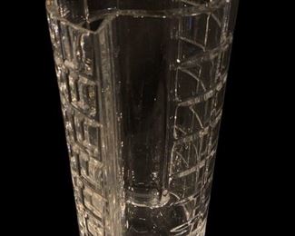 MODERNIST TIFFANY & CO CRYSTAL VASE
