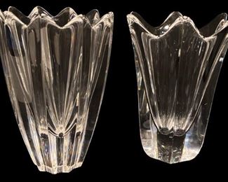 COLLECTION ASSORTED CRYSTAL DECANTER AND VASE GLASSWARE KOSTA BODA, ROGASKA, OFFEFORS
