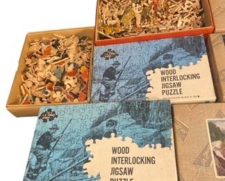 COLLECTION J.K STRAUS WOOD PUZZLES
