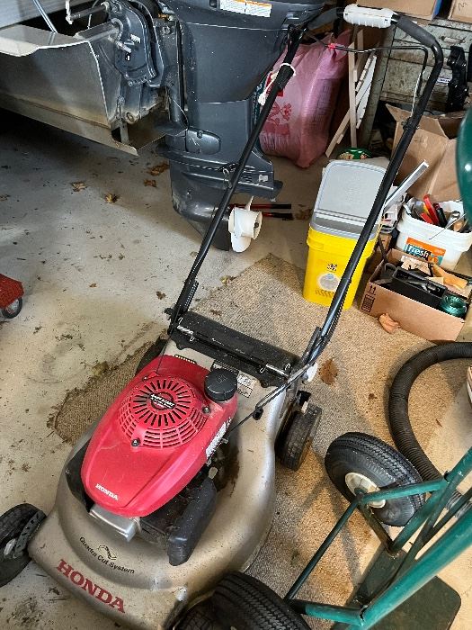 HONDA LAWNMOWER