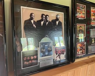 BOYZ II MEN FRAMED CD'S 