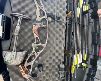 Hoyt archery bow 