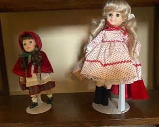 A Royal Doll- Little Red Riding Hood [Large]                                  Geppeddo  Little Red Riding Hood porcelain doll w/basket wood base and metal stand          
