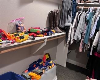Nerf toys , women’s clothes size small