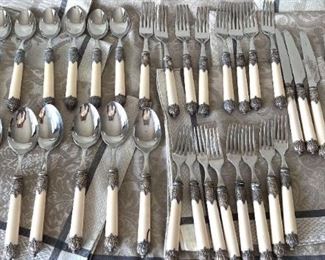1810 Bugatti Italy Flatware Set
