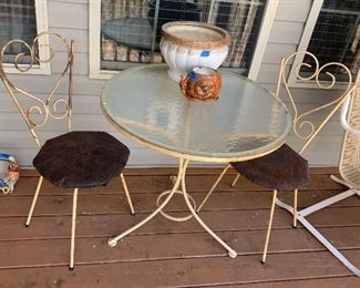 Mid Century Metal Bistro Set