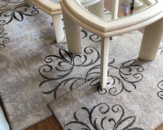 5x7 Area rug
2x5 Runner