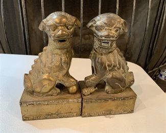 #8	Solid Brass Heavy Male & Female Foo Dog Bookends 	 $95.00 
