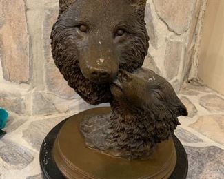 #9	Ebros Forest Moonlight Lovers 2 Wolves Bust on  a Marble Base - Heavy - 17" Tall	 $75.00 
