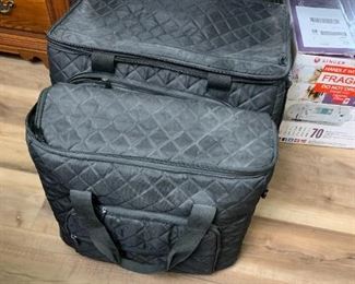 #61	Singer Quantum XL-5000 Sewing and Embroidery Machine w/Hoops Attachments, Manuals & Two Rolling Bags - complete lot sold together 	 $475.00 
