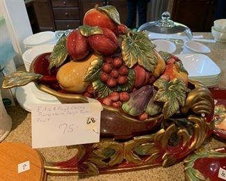 #68	F&F Classic Renaissance Soup toureen - 16x13	 $75.00 
