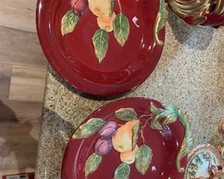 #69	F&F Classic Renaissance  - 9" Plates - set of 2	 $20.00 
