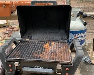 #95	Char-broil Portable Grill w/propane Tank 	 $40.00 
