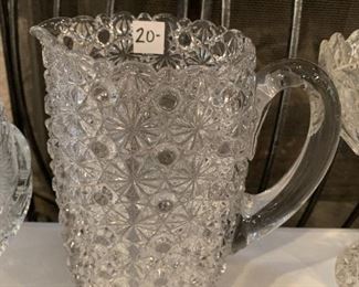 #142	Crystal Vase	 $20.00 
