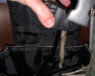 #165	Camo Team Realtree Lens w/tripod 	 $120.00 
