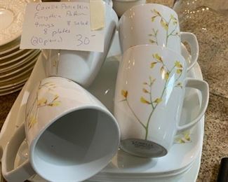 #184	Correlle Porcelain Forsynthia Pattern Set - 20 pcs	 $30.00 
