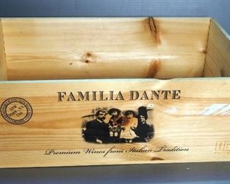 Familia Dante Wood Wine Crate, 7" x 19.5" x 13"