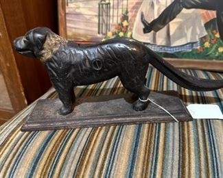 Old cast iron nut cracker 