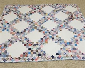 	ANTIQUE HAND SEWN QUILT IRISH CHAIN POSTAGE STAMP DIAMOND PATTERN, APPROXIMATELY 6 FT 5 IN X 5 IN 9 IN
