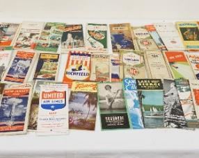 	LARGE LOT OF VINTAGE ROAD MAPS
