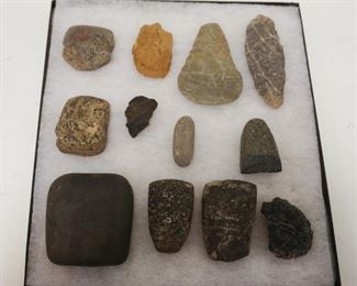 1230	NATIVE AMERICAN INDIAN ARTIFACTS, LARGEST PIECE APPROXIMATELY 6 IN LONG
