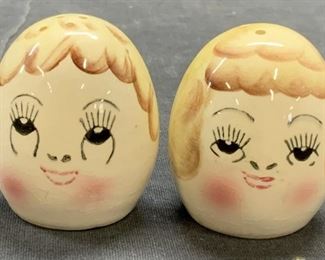 Pair Vintage Ceramic Figural Salt & Pepper Shakers
