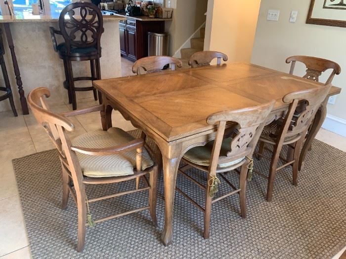 Baker French Provincial Dining  Room Table & Chairs