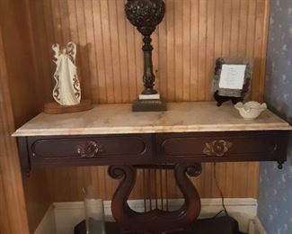 Marble toptable /harp design 