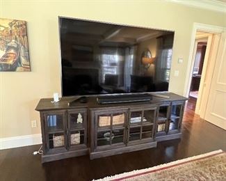 Near new 95 inch  Sony HD Smart Tv