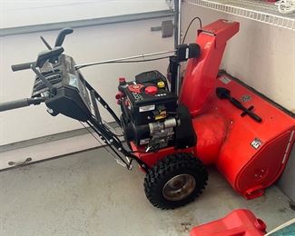 Ariens Platinum 30 SHO snowblower, purchased 2022, Used only 3 times