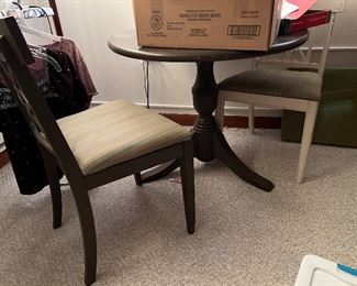 Pedestal table and chairs