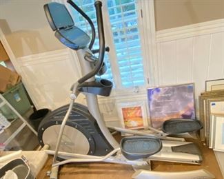 nordictrack elliptical used to hang clothes on! Commercial quality model 9600e