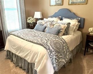 Beautiful Linens/Comforter 
(Mattress/Box spring &frame NFS)