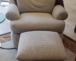 Lounge Chair with Ottoman