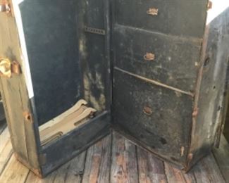 Interesting early theatre trunk with drawers and hangers. This is a project piece!