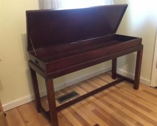English mahogany campaign gun case with brass trim.