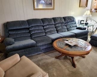 Sectional, 2 recliners