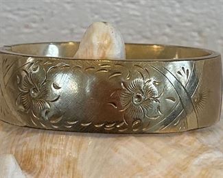 1 20 12k GF Bangle Bracelet