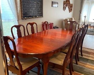 Pennsylvania Dining Room Set